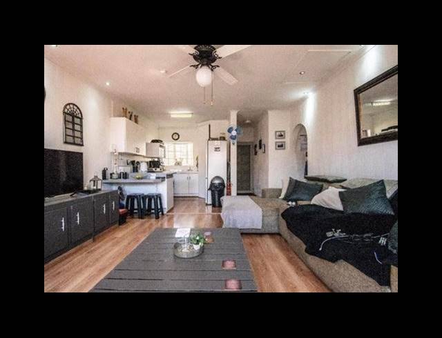 2 BEDROOM TOWNHOUSE FOR SALE IN NORKEM PARK